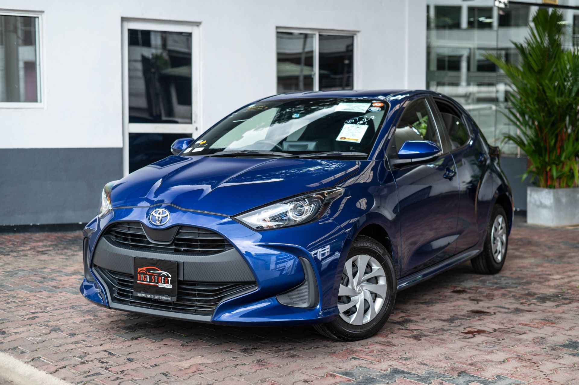 Toyota YARIS X LIMITED