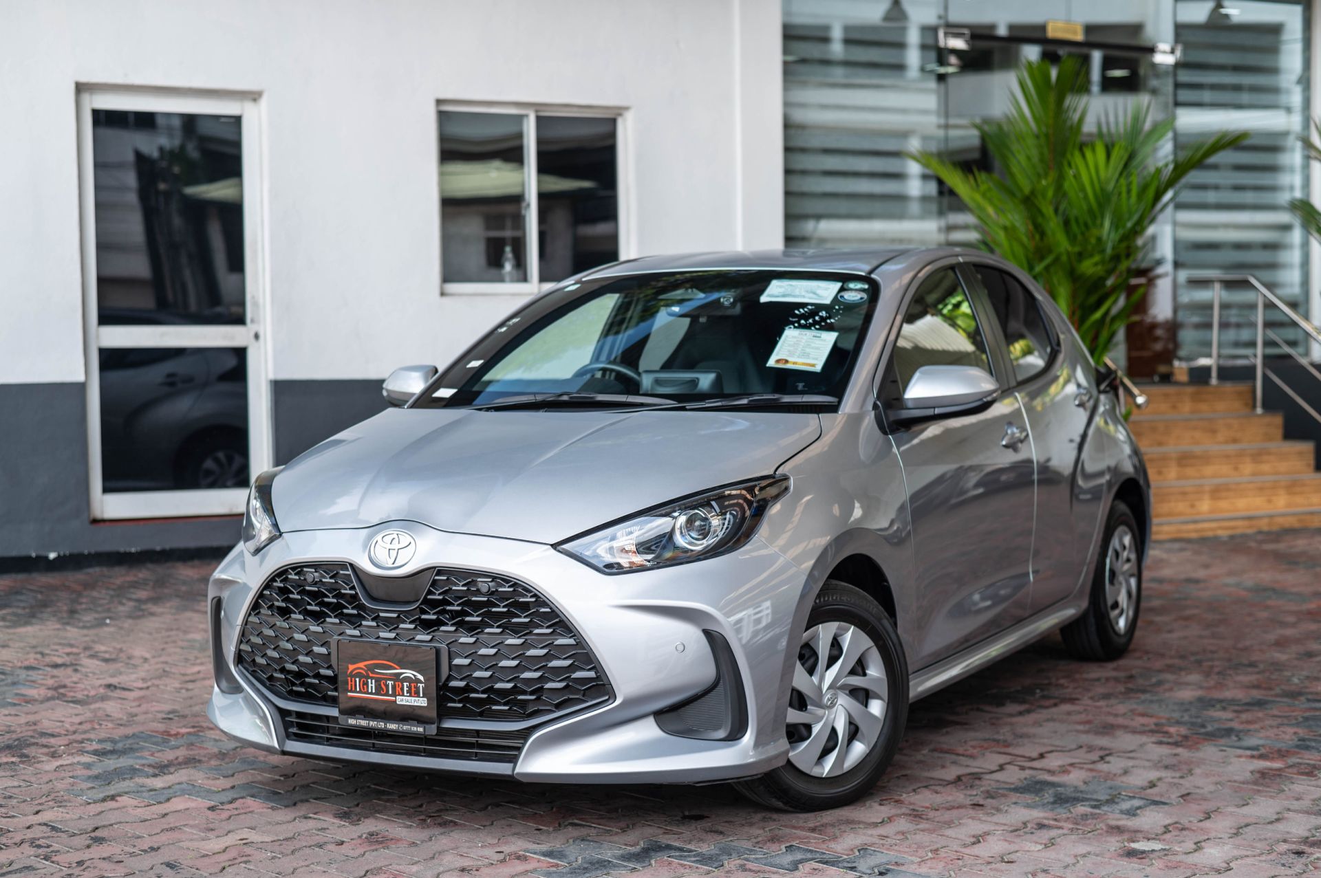 Toyota YARIS X
